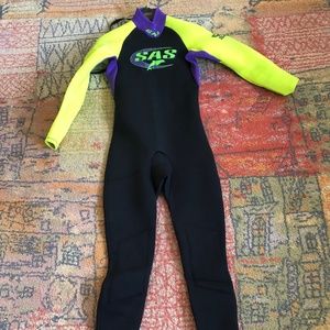 SAS 3mm long sleeve medium wetsuit.fits women too